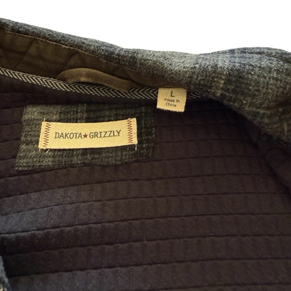 Men’s zip up flannel jacket - Picture 4 of 7